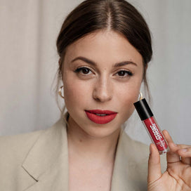 STRONG Liquid Lipstick