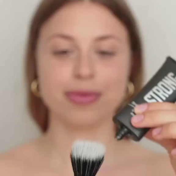 STRONG Make-up