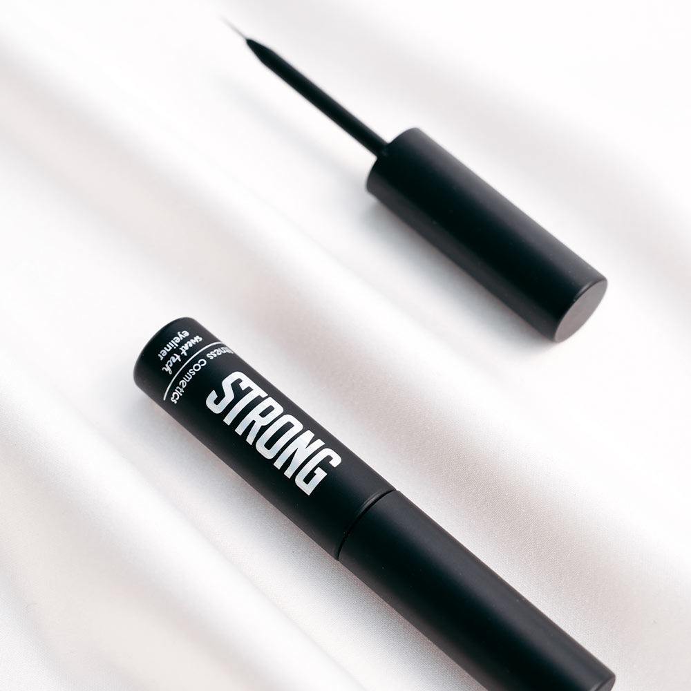 STRONG Dip Eyeliner